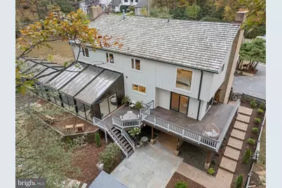 11000 Oakton Woods Way, Oakton, VA 22124 - Photo 4