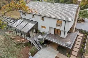 11000 Oakton Woods Way, Oakton, VA 22124 - Photo 4