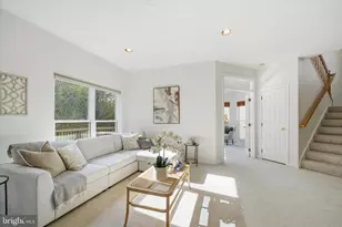 3116 White Daisy Pl, Fairfax, VA 22031 - Photo 12