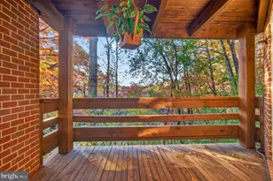 11116 Beaver Trail Ct, Reston, VA 20191 - Photo 4