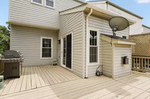 7755 Effingham Square, Alexandria, VA 22315 - Photo 16