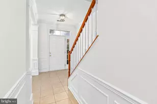 5096 Village Fountain Pl, Centreville, VA 20120 - Photo 8