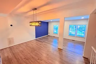 12010 Glen Alden Rd, Fairfax, VA 22030 - Photo 6