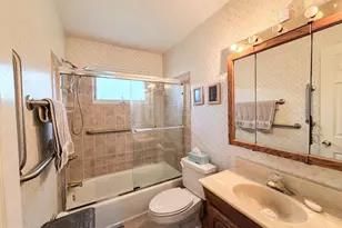 9921 Woodrow St, Vienna, VA 22181 - Photo 16