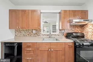 5838 Fifer Dr, Alexandria, VA 22303 - Photo 8