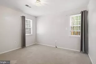 9369 Tovito Dr, Fairfax, VA 22031 - Photo 24