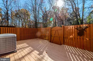 9678 Dutchman Dr, Lorton, VA 22079 - Photo 28