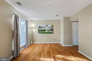 14855 Lynhodge Ct, Centreville, VA 20120 - Photo 12