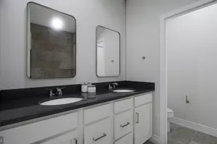 13730 Aviation Pl, Herndon, VA 20171 - Photo 12