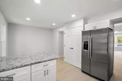 9521 Cherry Oak Court, Burke, VA 22015 - Photo 14