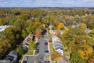 9521 Cherry Oak Ct, Burke, VA 22015 - Photo 34