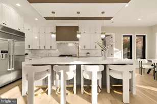 6935 Southridge Dr, McLean, VA 22101 - Photo 20