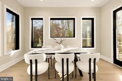 6935 Southridge Drive, McLean, VA 22101 - Photo 30