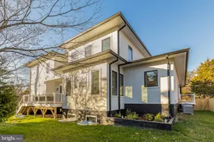 6935 Southridge Dr, McLean, VA 22101 - Photo 40