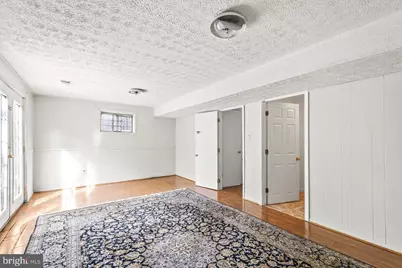 9662 Westport Lane, Burke, VA 22015 - Photo 8