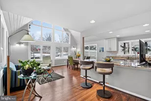 7822 Holmes Run Dr, Falls Church, VA 22042 - Photo 6