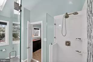 7822 Holmes Run Dr, Falls Church, VA 22042 - Photo 66