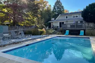 7822 Holmes Run Dr, Falls Church, VA 22042 - Photo 40