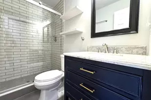 12012 Golf Ridge Ct, Fairfax, VA 22033 - Photo 16