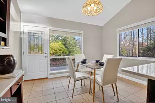 3204 Fox Mill Rd, Oakton, VA 22124 - Photo 12