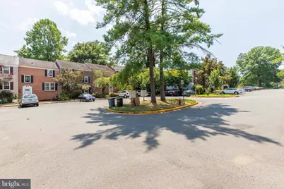 9513 Burdett Road, Burke, VA 22015 - Photo 36