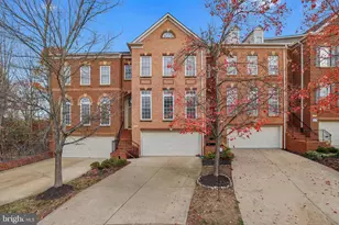 7106 Point Replete Cir, Fort Belvoir, VA 22060 - Photo 1