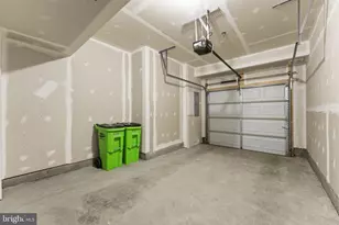 2136 Glacier Rd, Herndon, VA 20170 - Photo 48