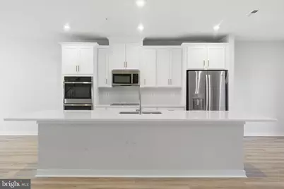 2136 Glacier Road, Herndon, VA 20170 - Photo 6