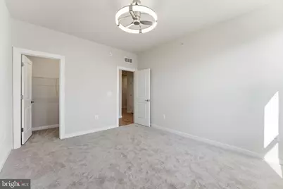 2136 Glacier Road, Herndon, VA 20170 - Photo 36