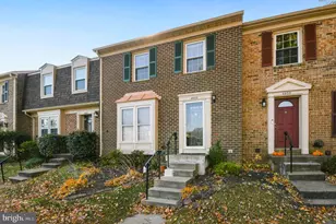 4472 Ruggles Ct, Annandale, VA 22003 - Photo 2