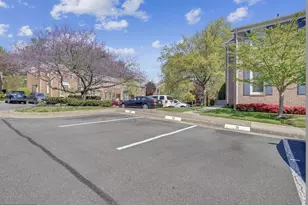 3151 Borge St, Oakton, VA 22124 - Photo 6