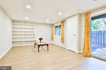 11817 Coopers Court, Reston, VA 20191 - Photo 40