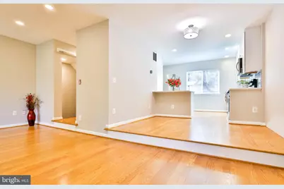 11817 Coopers Court, Reston, VA 20191 - Photo 8