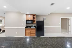 9712 Thorn Bush Dr, Fairfax Station, VA 22039 - Photo 76