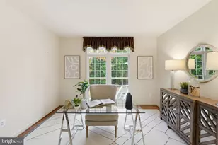 9712 Thorn Bush Dr, Fairfax Station, VA 22039 - Photo 16