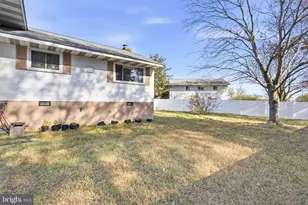5808 Harvey Pl, Alexandria, VA 22303 - Photo 34