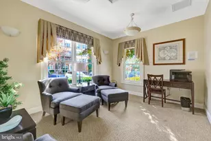 12855 Fair Briar Ln, Fairfax, VA 22033 - Photo 40