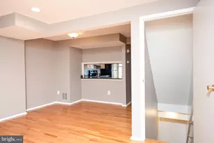 2811 Middleboro Dr, Falls Church, VA 22042 - Photo 4