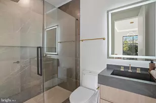 9408 Old Courthouse Rd, Vienna, VA 22182 - Photo 62