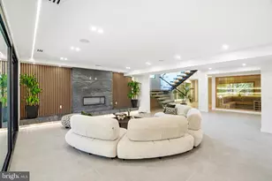 9408 Old Courthouse Rd, Vienna, VA 22182 - Photo 68