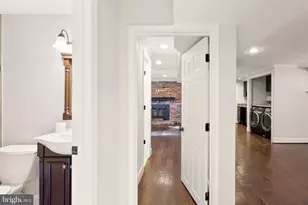 4211 Downing St, Annandale, VA 22003 - Photo 62