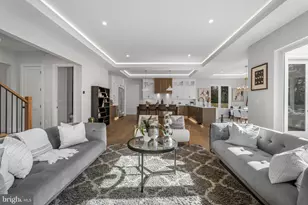 8023 Lewinsville Rd, McLean, VA 22102 - Photo 22