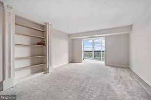 5902 Mt Eagle Dr, Alexandria, VA 22303 - Photo 12