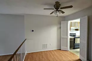 8902 Waites Way, Lorton, VA 22079 - Photo 4