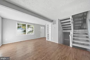 2838 Raymond Ct, Falls Church, VA 22042 - Photo 10