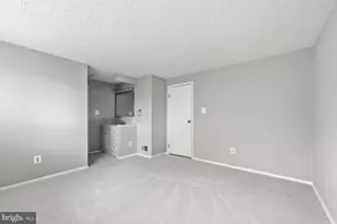 2838 Raymond Ct, Falls Church, VA 22042 - Photo 18