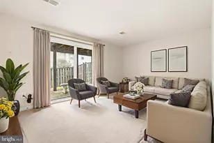 5526 Sacramento Mews Pl, Alexandria, VA 22309 - Photo 2