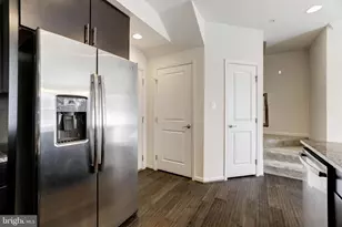 13660 Endeavour Dr, Herndon, VA 20171 - Photo 12