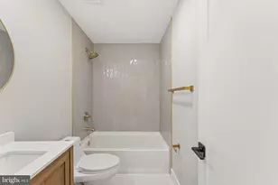 2308 Creek Dr, Alexandria, VA 22308 - Photo 22