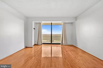 1800 Old Meadow Road #1412, McLean, VA 22102 - Photo 6